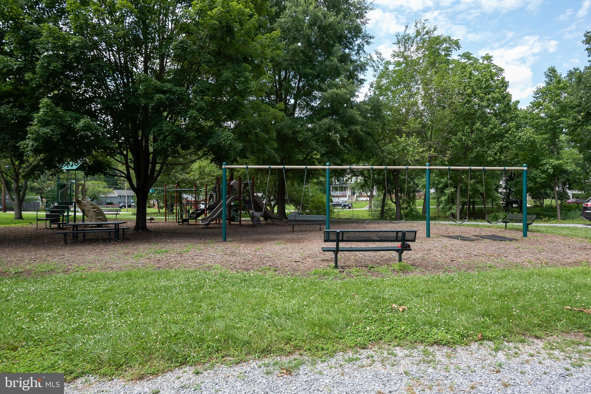 1621 Ruxton Road Edgewater, MD 21037 - Photo 30 of 33 Playset