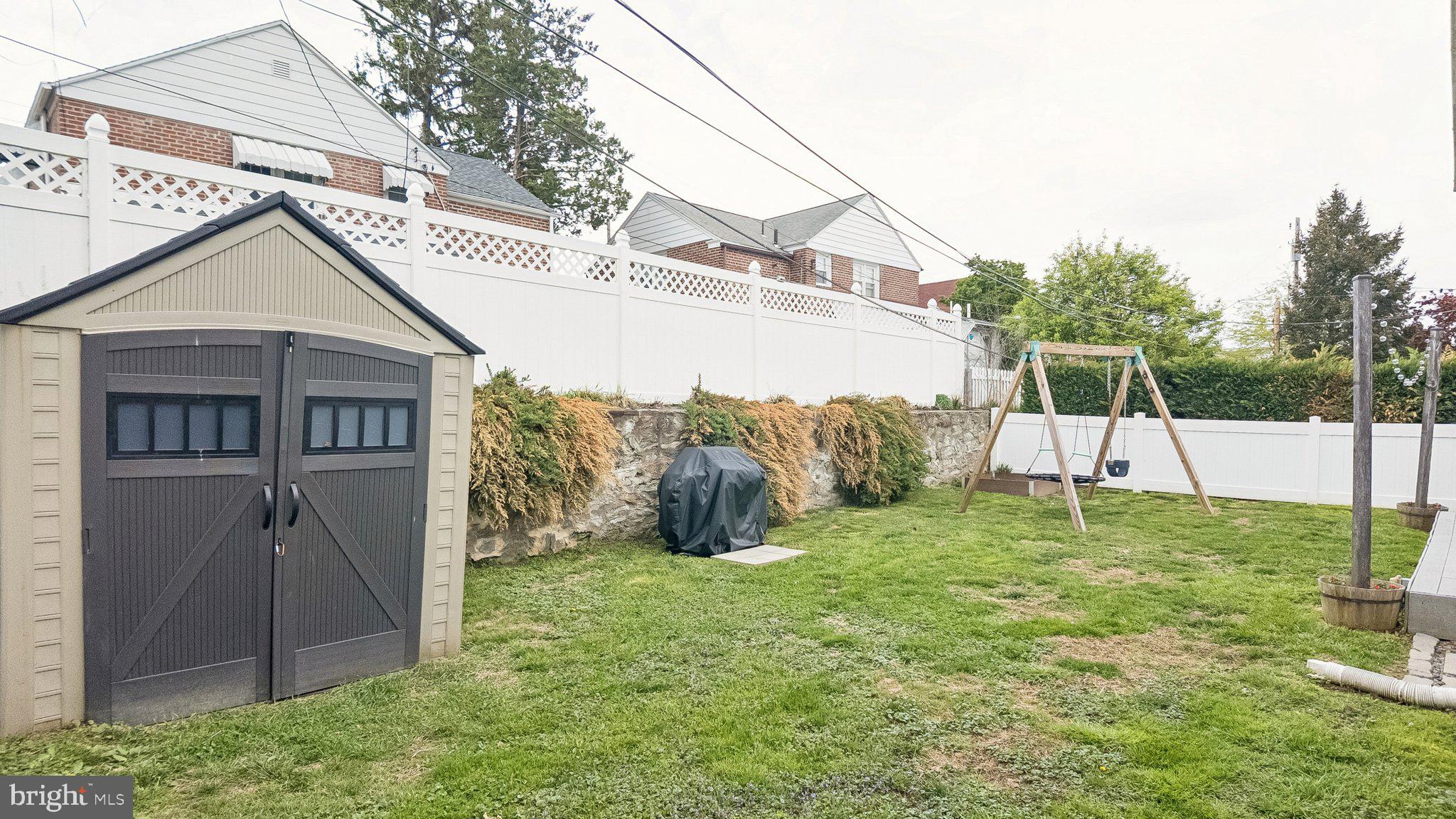 629 Willowbrook Road Havertown, PA 19083 - Photo 33 of 33 a view of a house with a yard and sitting area