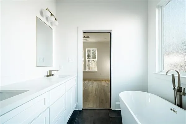 $325,000 | 1702 Schnell Drive, Arabi, LA 70032