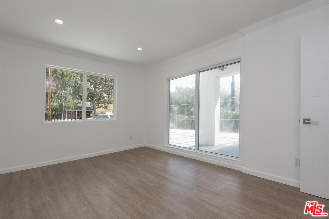 5259 Strohm Avenue North Hollywood, CA 91601 - Photo 16 of 24