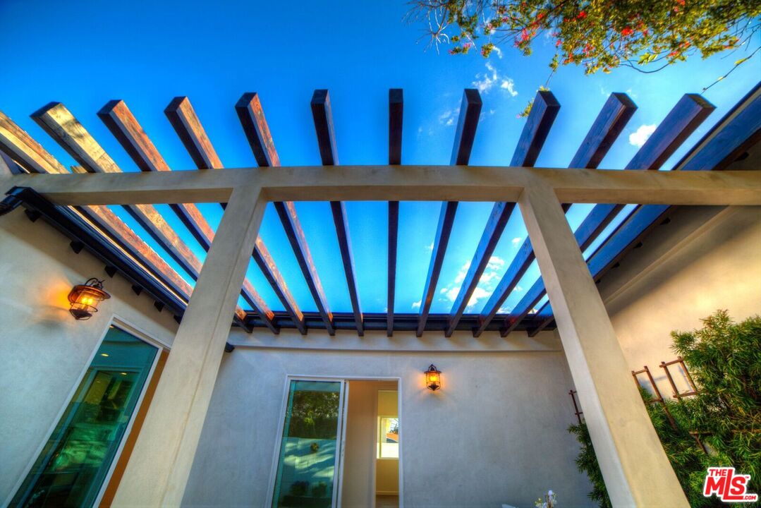 5259 Strohm Avenue North Hollywood, CA 91601 - Photo 20 of 24