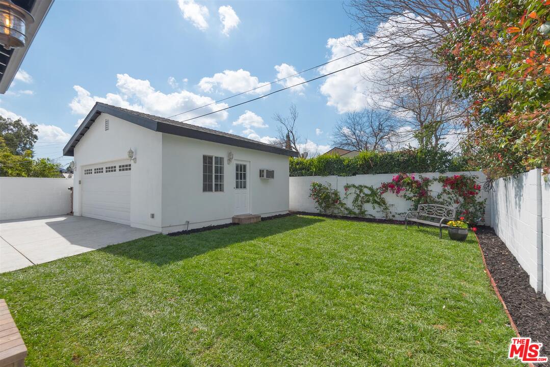 5259 Strohm Avenue North Hollywood, CA 91601 - Photo 23 of 24