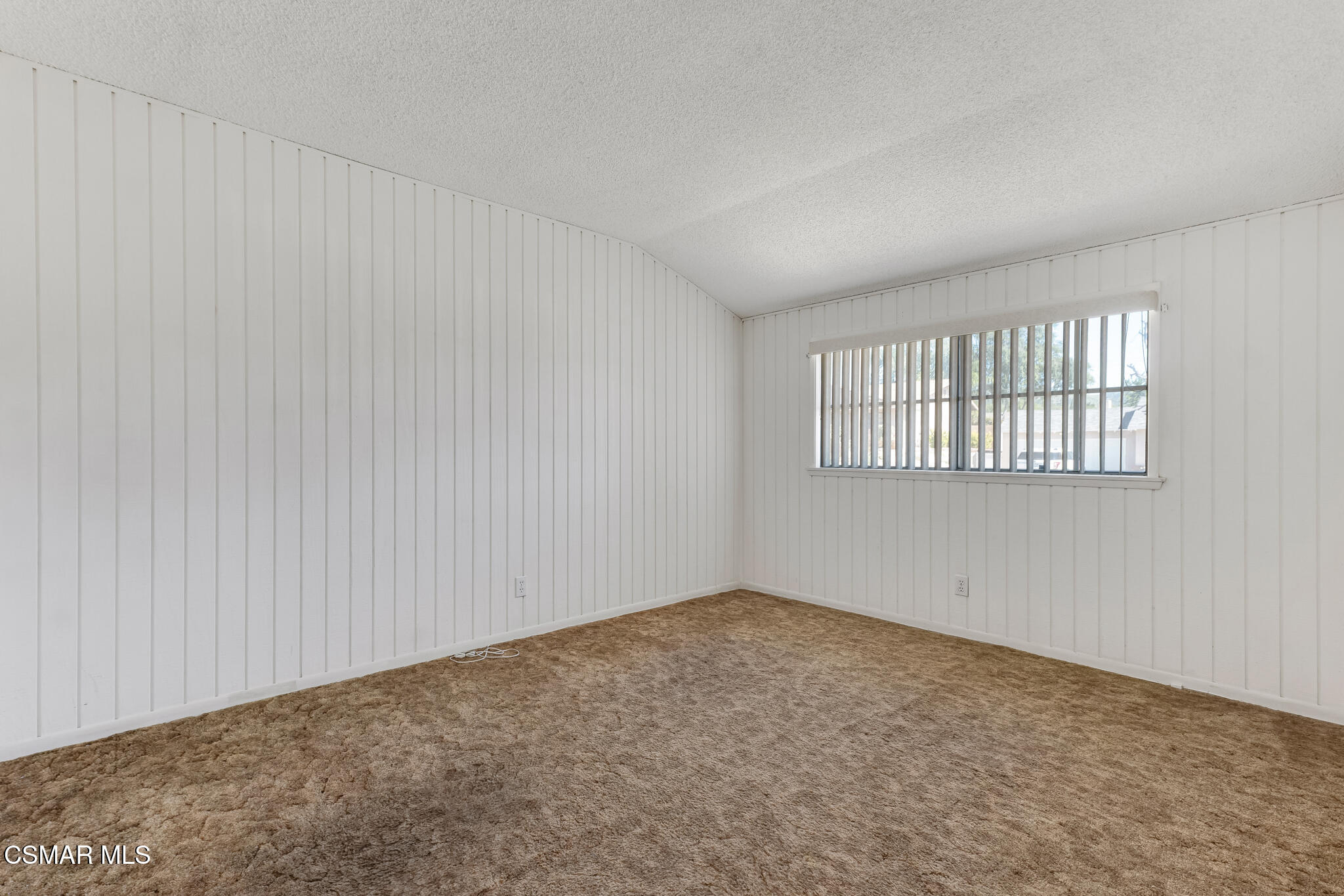 3493 Amarillo Avenue Simi Valley, CA 93063 - Photo 21 of 49 an empty room with windows