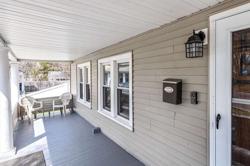 61 Spencer Street Springfield, MA 01118 - Photo 25 of 38