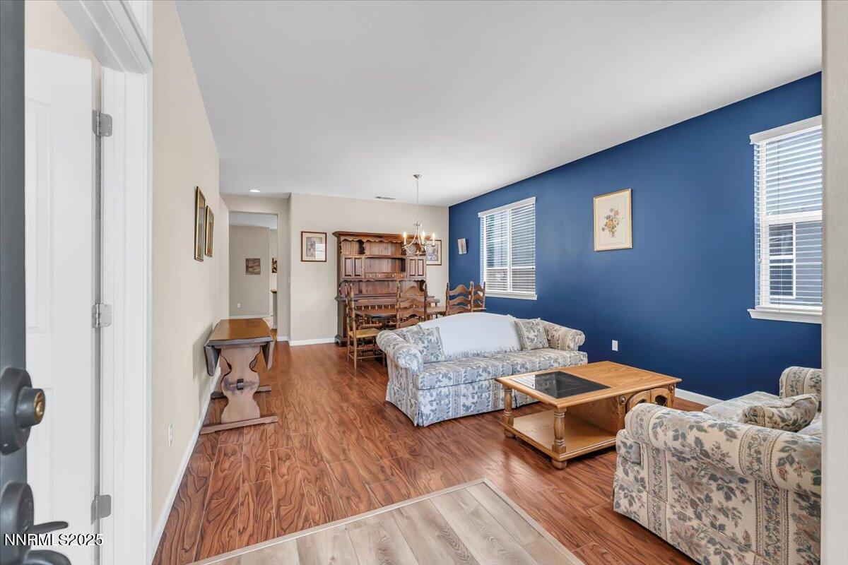 10650 Cedar Bend Court Reno, NV 89521 - Photo 5 of 50 07-10650 Cedar Bend Ct Reno NV 89521 (7