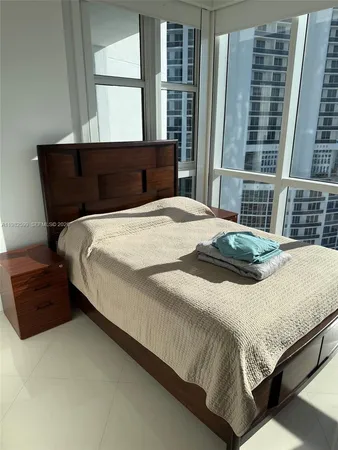 $6,500 | 18201 Collins Avenue, Unit 3407, Sunny Isles Beach, FL 33160