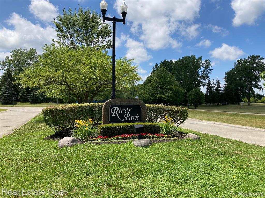 44638 Ridgefield Road Canton, MI 48188 - Photo 40 of 41