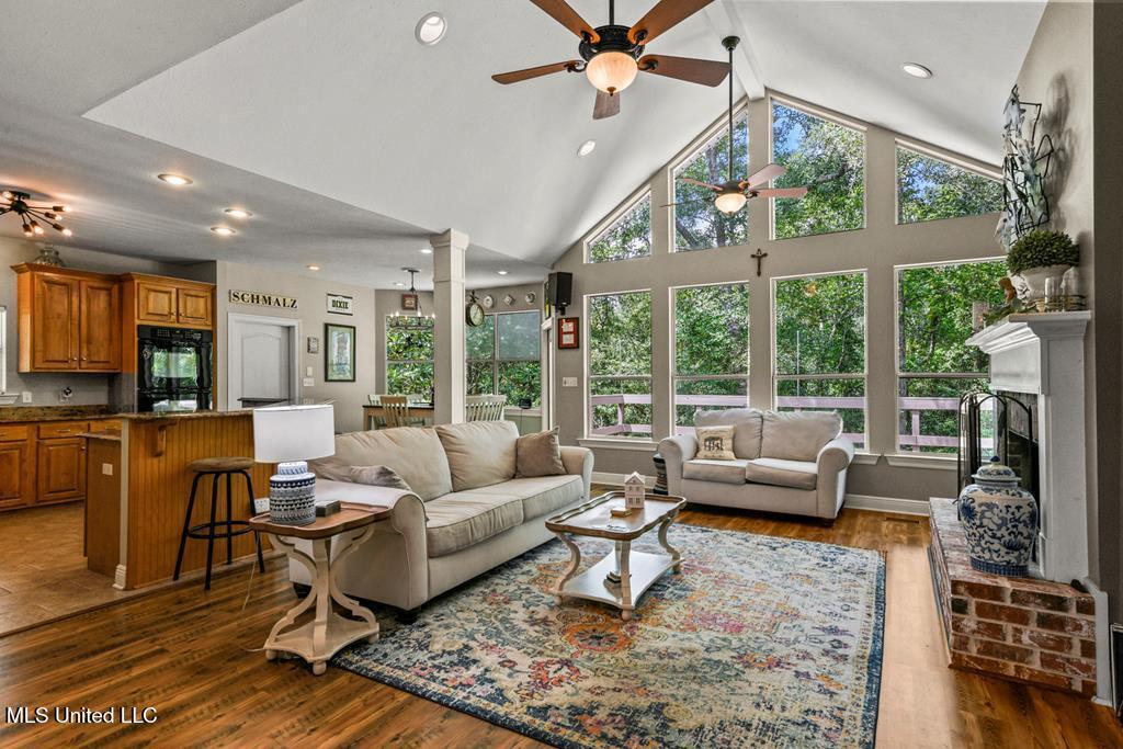 32 Angelica Drive Picayune, MS 39466 - Photo 3 of 21 pic 3