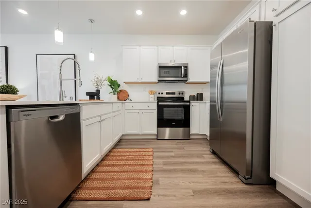 $2,545 | 10789 Passion Hts Street, Las Vegas, NV 89179