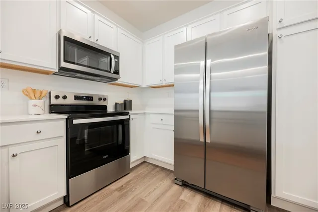 $2,545 | 10789 Passion Hts Street, Las Vegas, NV 89179