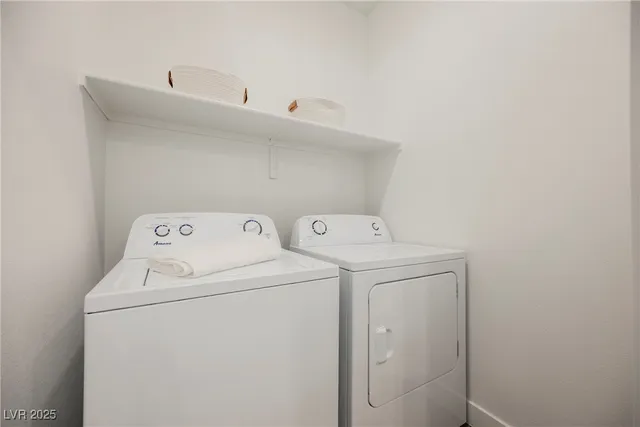 $2,545 | 10789 Passion Hts Street, Las Vegas, NV 89179