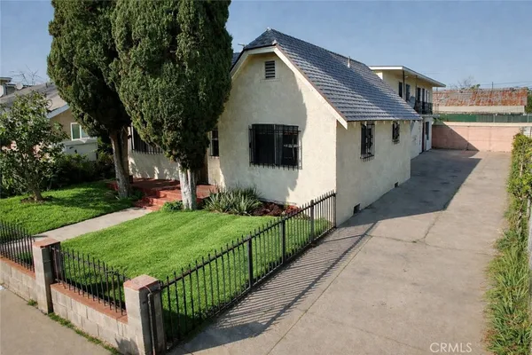 $1,250,000 | 1339 East Wesley Drive, Long Beach, CA 90806