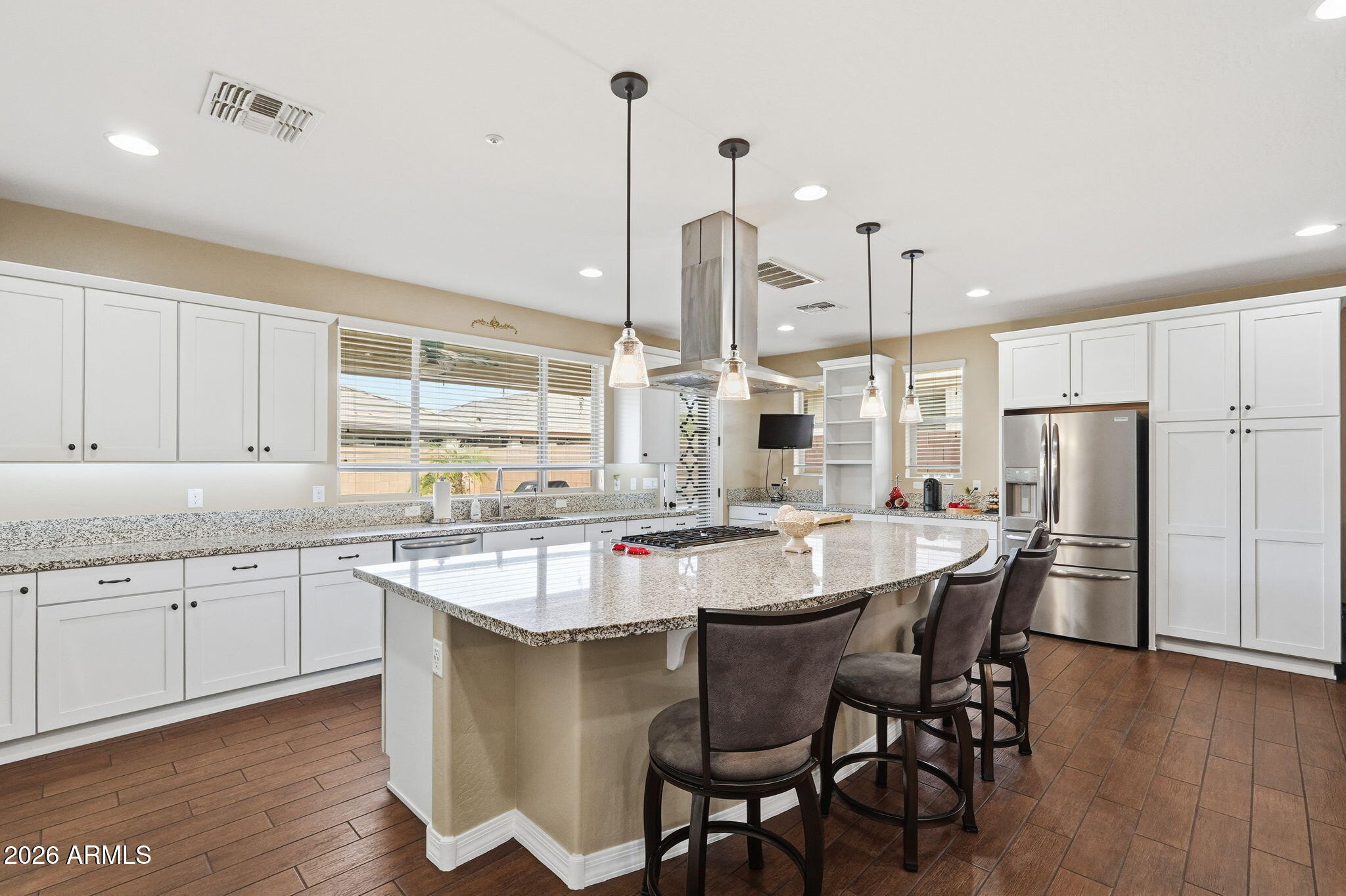 3392 Myrtabel Way Gilbert, AZ 85298 - Photo 10 of 37 010_ListerPros