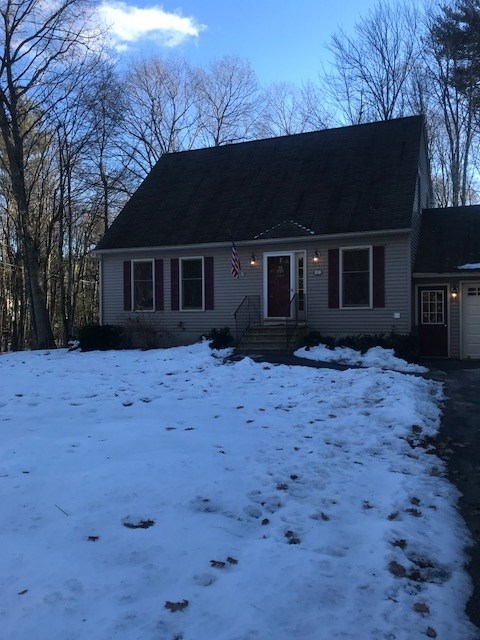 7 Loring Drive Rochester, NH 03839 - Photo 2 of 19