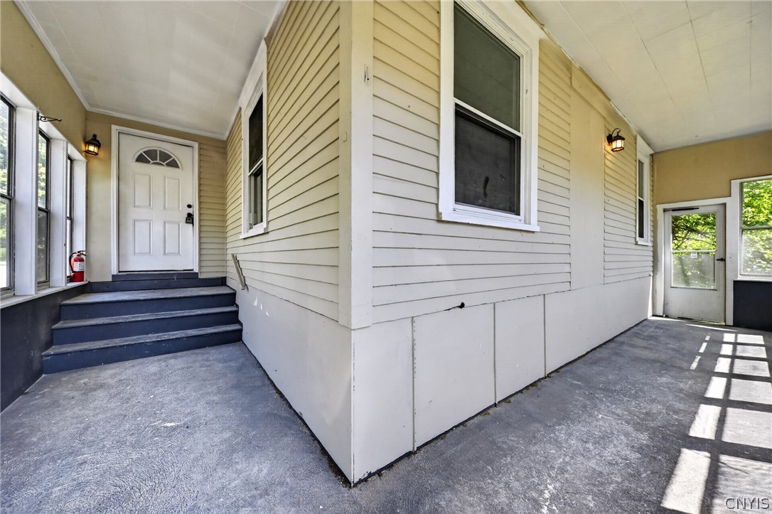 6975 Kirkville Road De Witt, NY 13057 - Photo 4 of 47