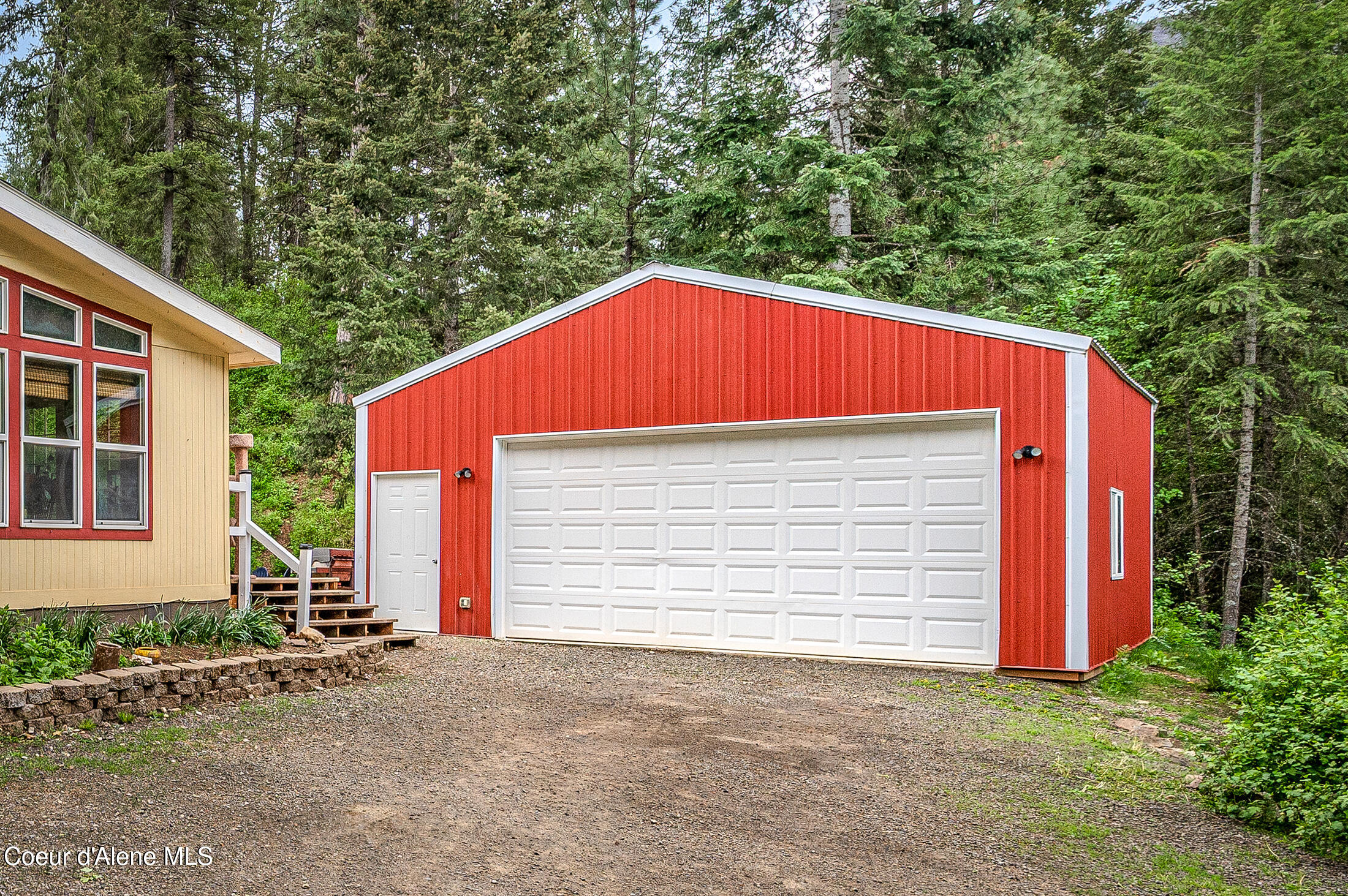 18924 South Black Rock Road Cataldo, ID 83810 - Photo 23 of 37 22