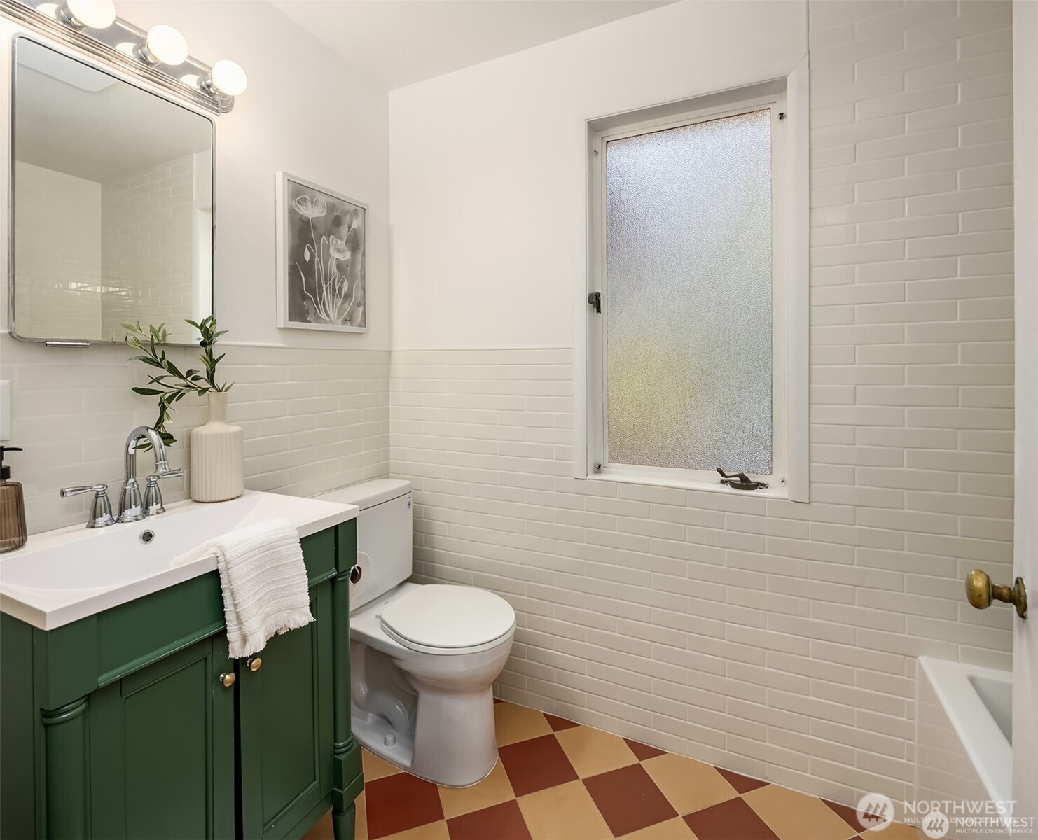727 Southwest 199th Place Normandy Park, WA 98166 - Photo 23 of 38 a bathroom with a sink and a toilet