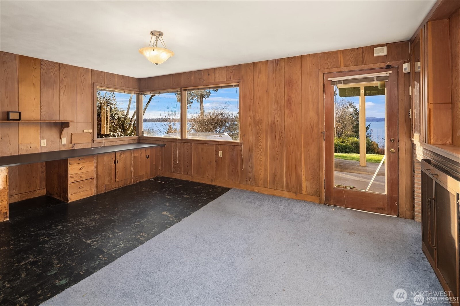727 Southwest 199th Place Normandy Park, WA 98166 - Photo 33 of 38