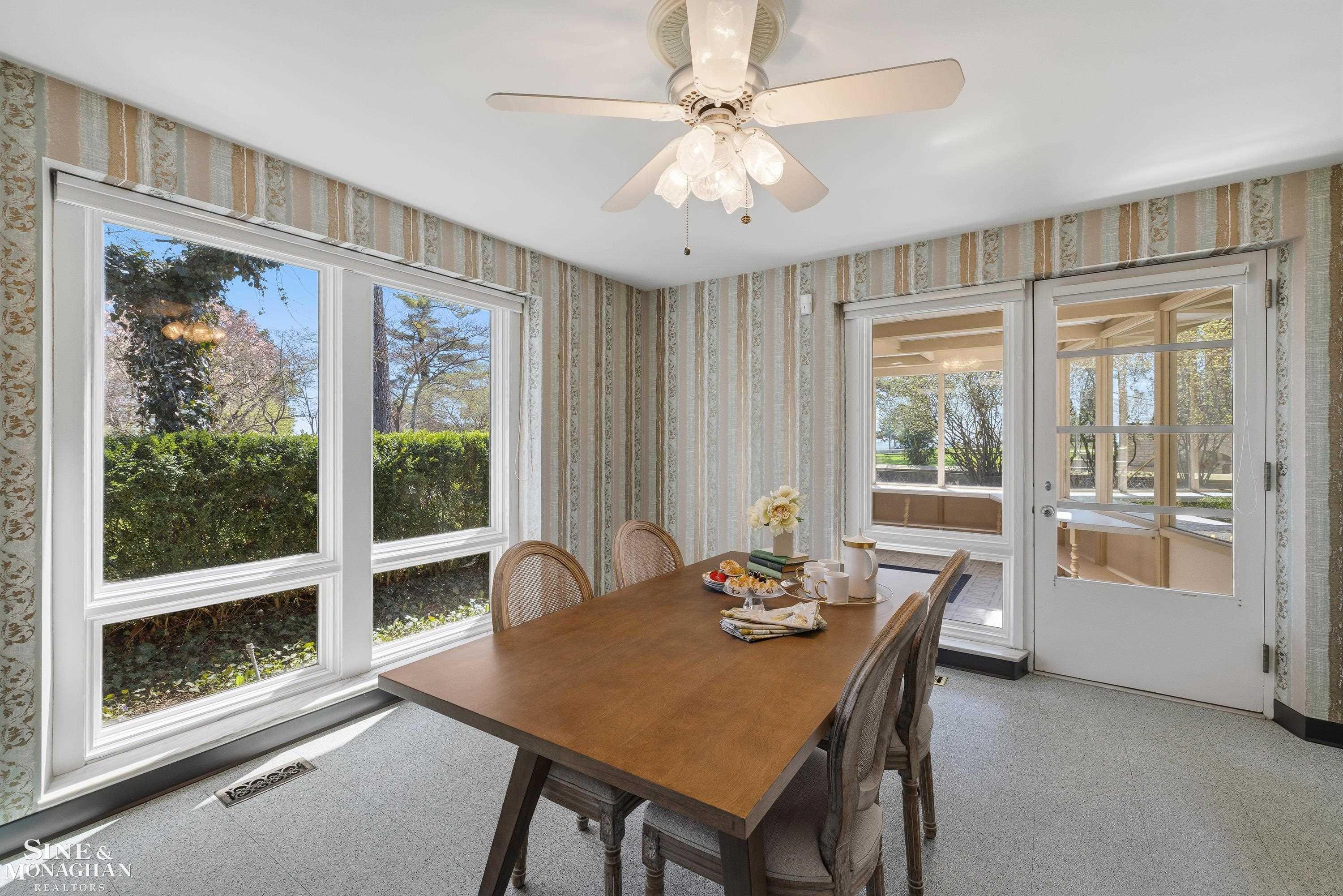 515 Lake Shore Road Grosse Pointe Shores, MI 48236 - Photo 38 of 97