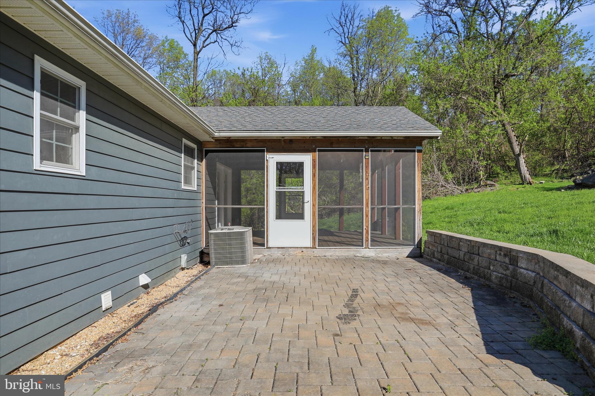 1033 Mountain Heights Road Front Royal, VA 22630 - Photo 41 of 44