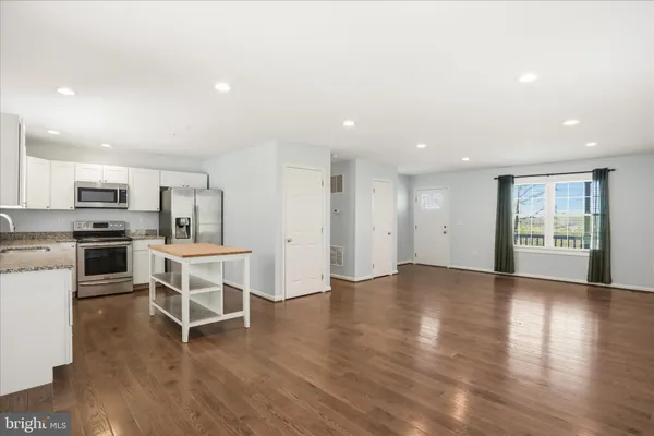 $525,000 | 1033 Mountain Heights Road, Front Royal, VA 22630