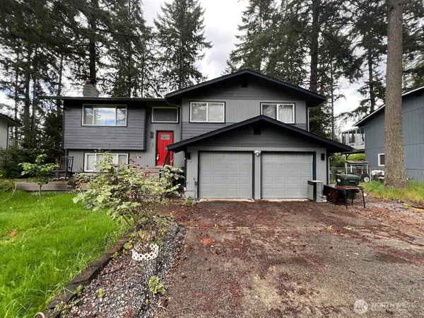 $449,900 | 5203 205th St Court East, Spanaway, WA 98387
