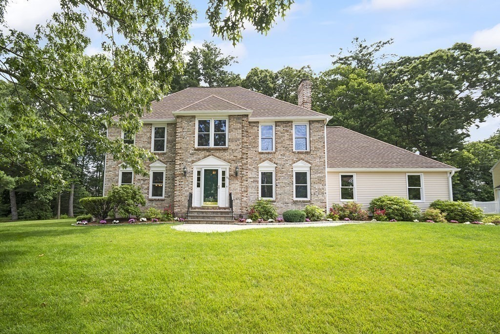 60 Barnard Road Marlborough, MA 01752 - Photo 1 of 42 Gallery Image 1