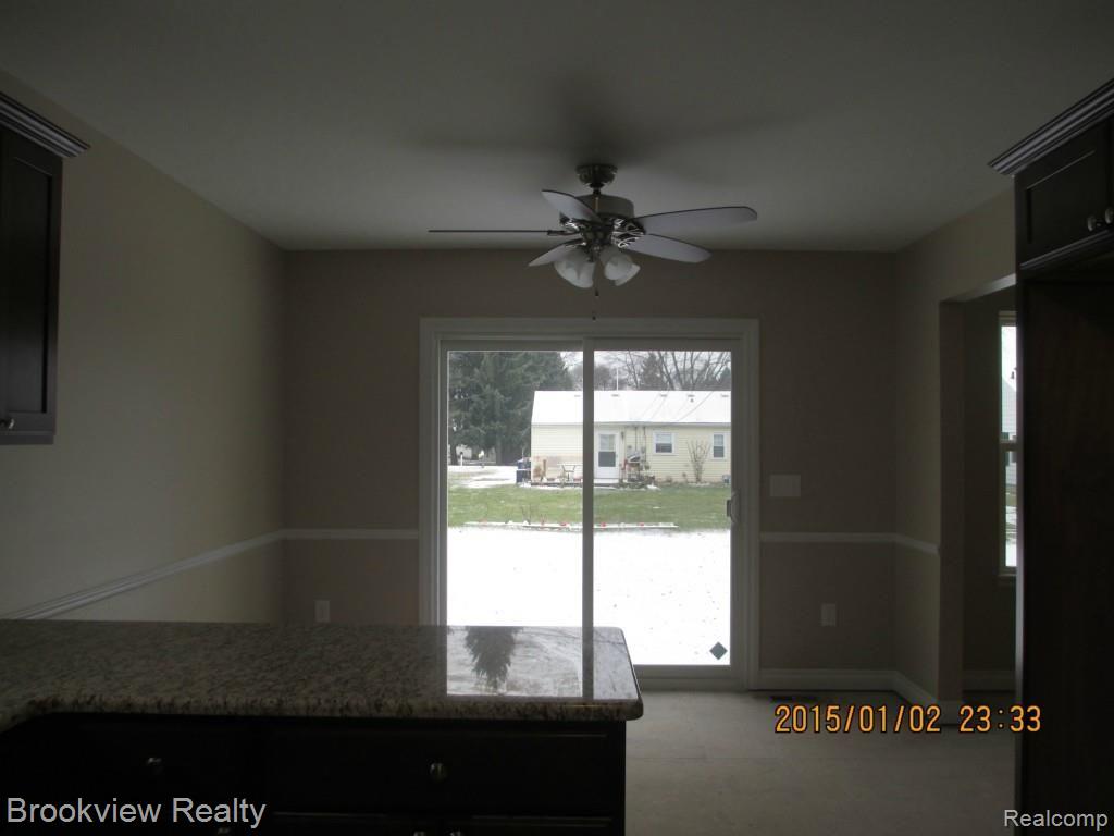 2564 Emmons Avenue Rochester Hills, MI 48307 - Photo 18 of 20