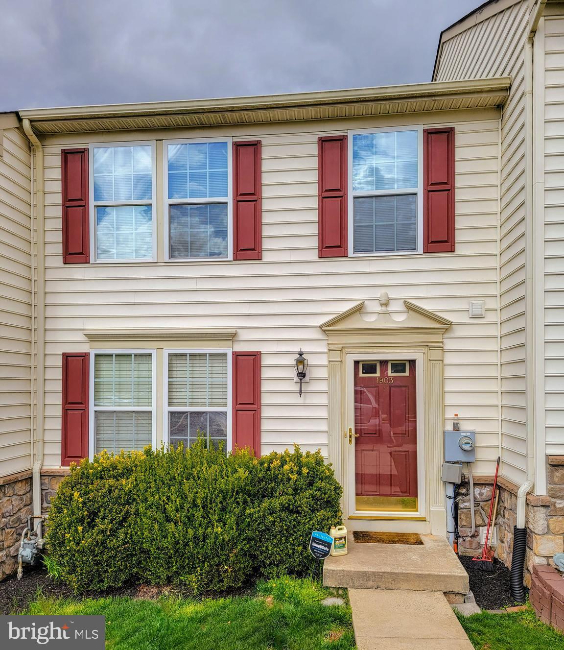 1903 Orchard View Road Reading, PA 19606 - Photo 1 of 11