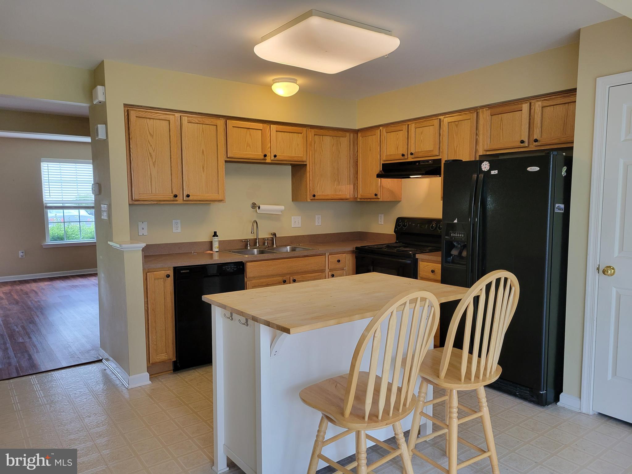 1903 Orchard View Road Reading, PA 19606 - Photo 3 of 11