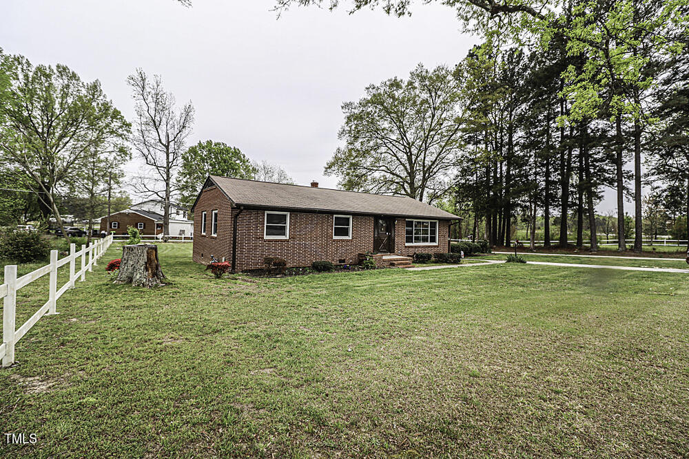 1060 Vicksboro Road Henderson, NC 27537 - Photo 3 of 51 0003-IMG_2477