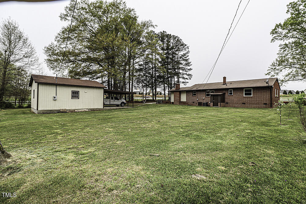 1060 Vicksboro Road Henderson, NC 27537 - Photo 5 of 51 0005-IMG_2480