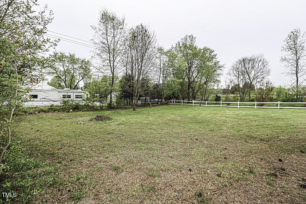 1060 Vicksboro Road Henderson, NC 27537 - Photo 8 of 51 0008-IMG_2483