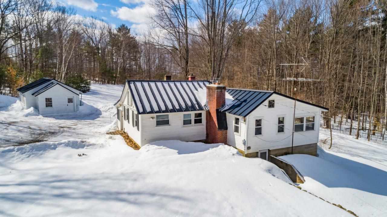 134 Plummer Hill Road Belmont, NH 03220 - Photo 1 of 38