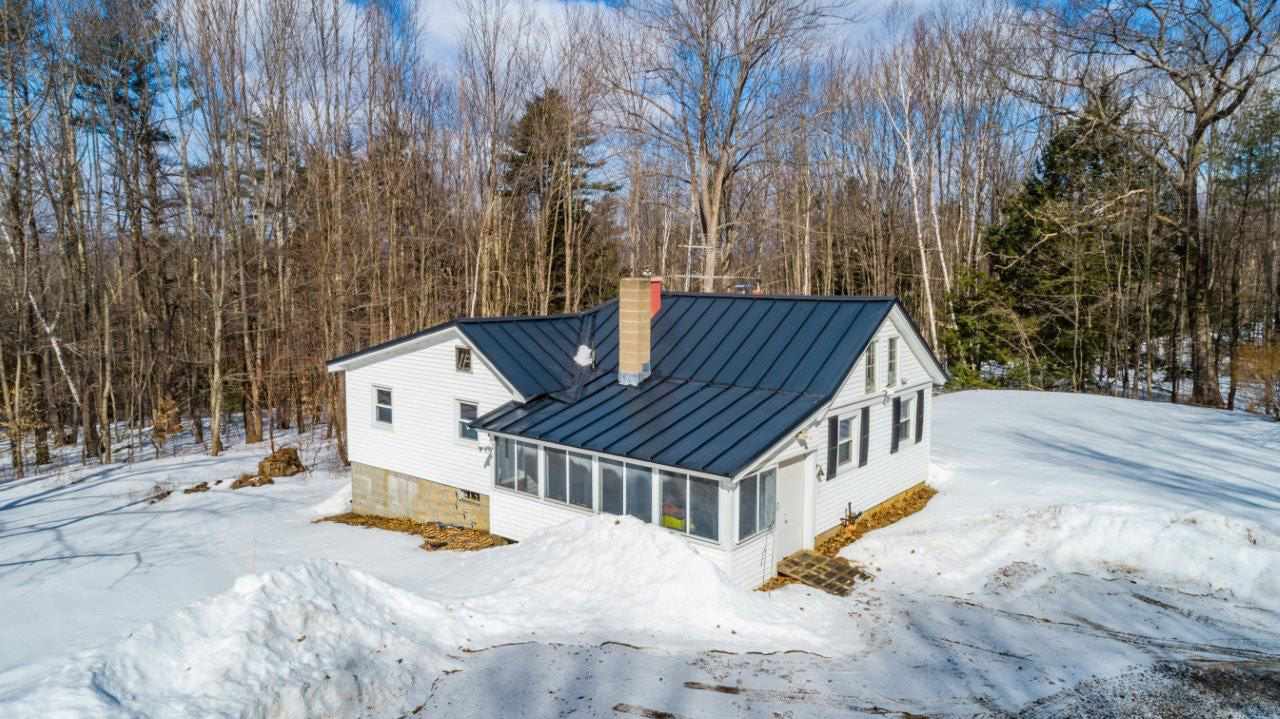 134 Plummer Hill Road Belmont, NH 03220 - Photo 2 of 38