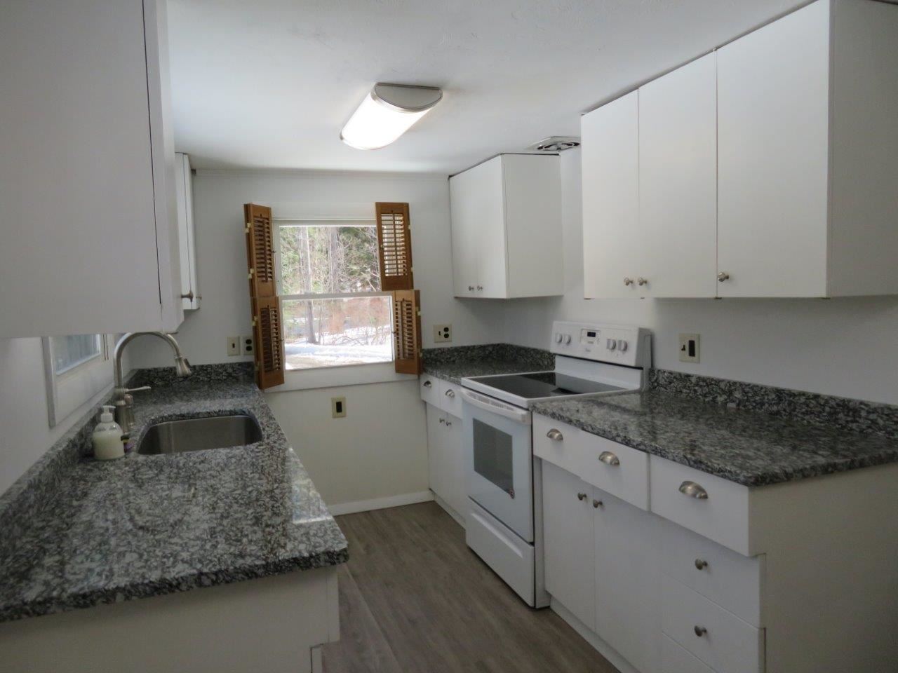 134 Plummer Hill Road Belmont, NH 03220 - Photo 11 of 38