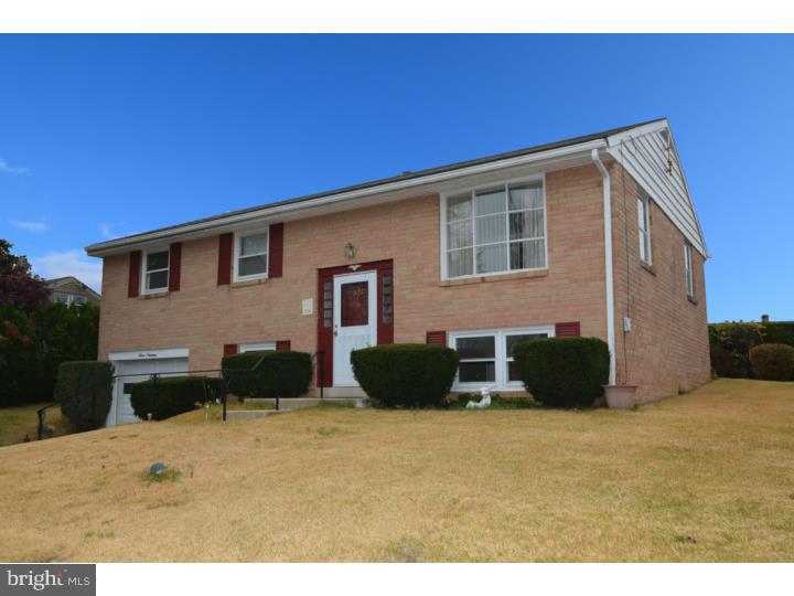 319 Morrison Road Reading, PA 19601 - Photo 1 of 25 Gallery Image 1