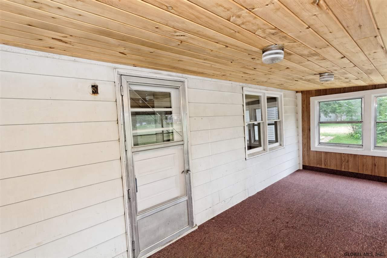 202 Turner Road Troy, NY 12182 - Photo 4 of 25 Photo 4