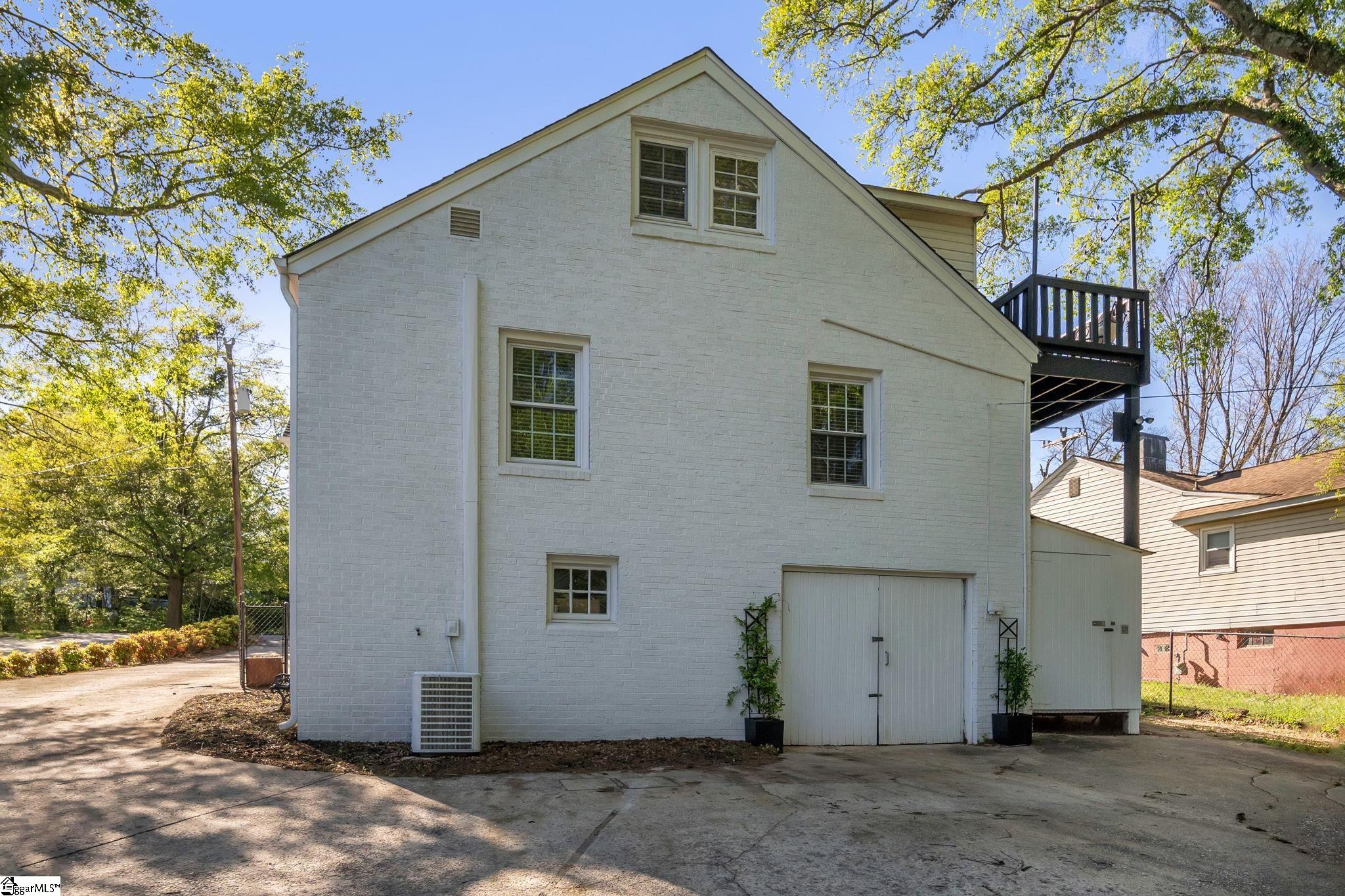 604 Overbrook Road Greenville, SC 29607 - Photo 24 of 31