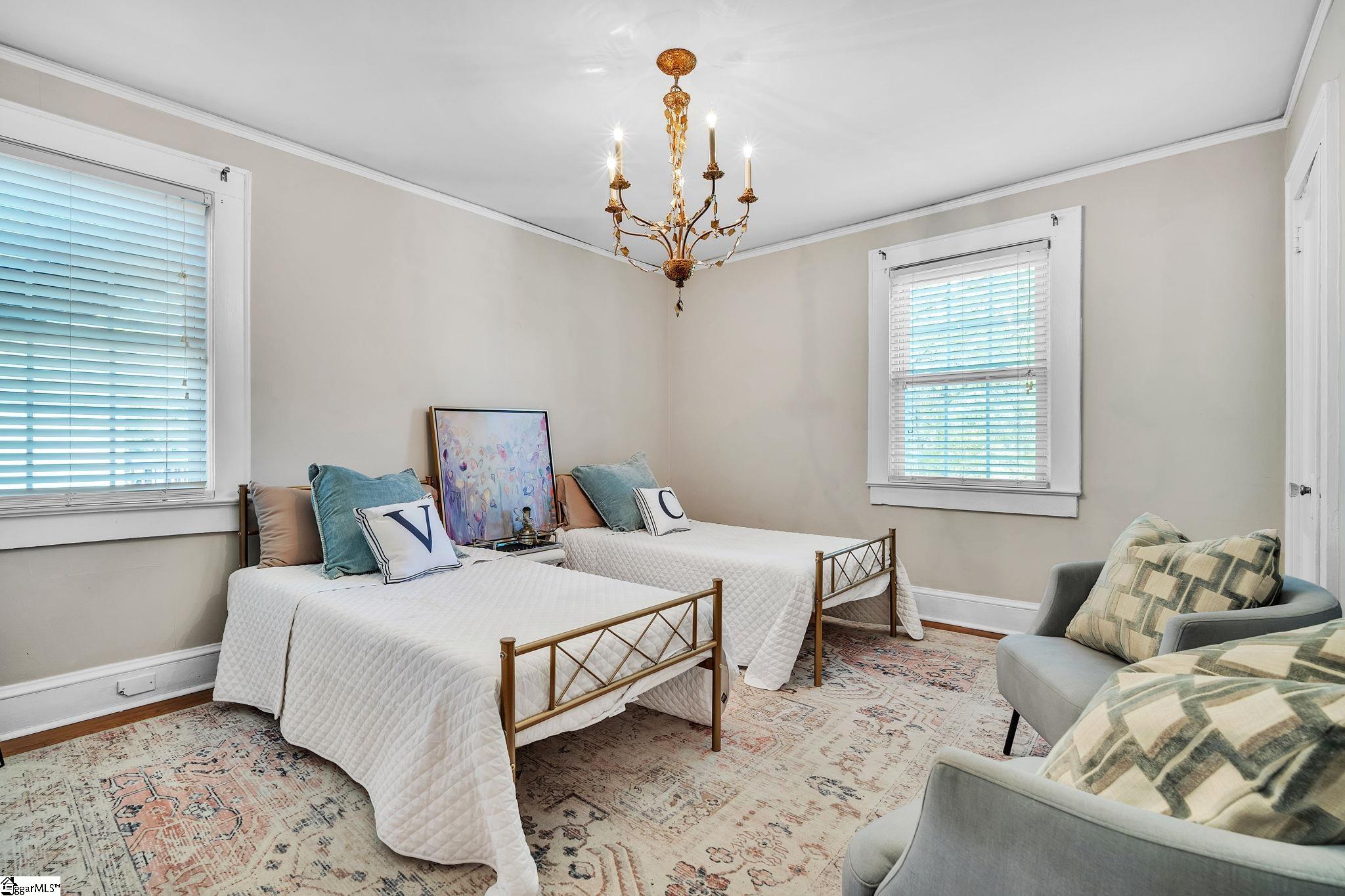 604 Overbrook Road Greenville, SC 29607 - Photo 10 of 31