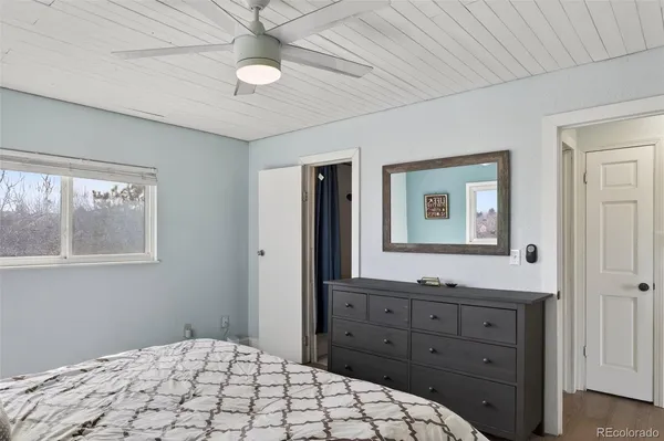 $514,500 | 5915 South Nepal Street, Centennial, CO 80015