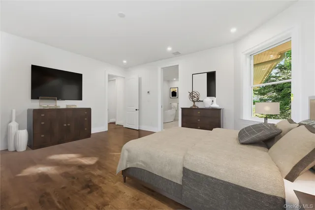 $3,400,000 | 43 Soundview Drive, Huntington Bay, NY 11743