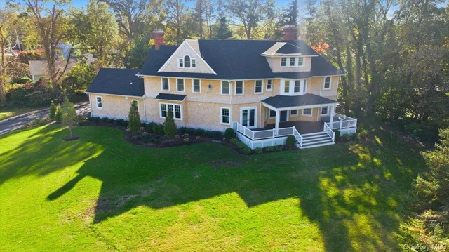 $3,400,000 | 43 Soundview Drive, Huntington Bay, NY 11743