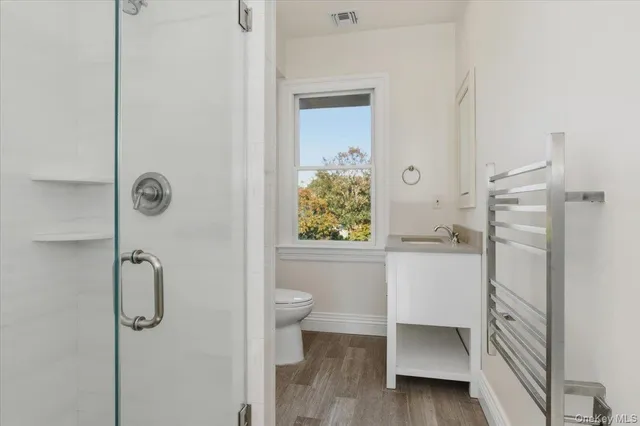 $3,400,000 | 43 Soundview Drive, Huntington Bay, NY 11743