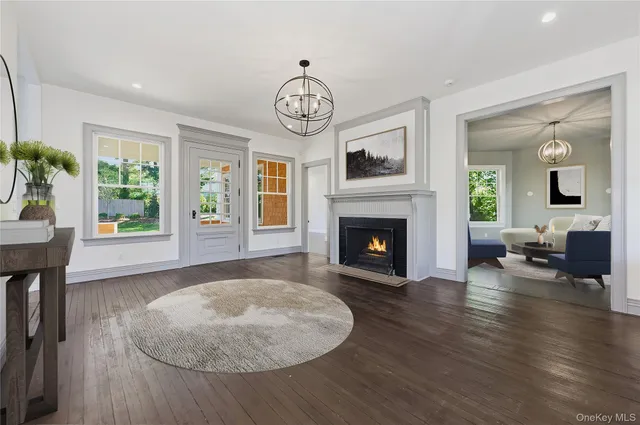 $3,400,000 | 43 Soundview Drive, Huntington Bay, NY 11743