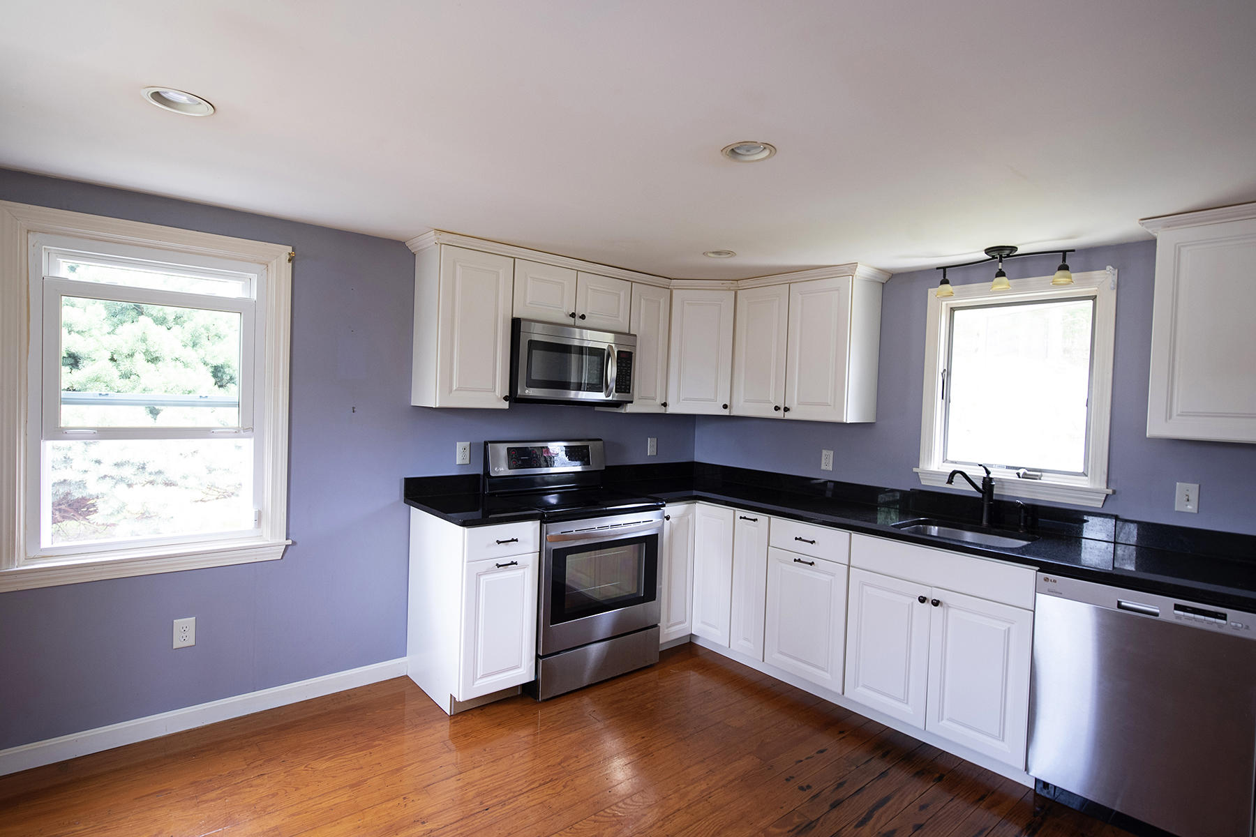 13 Pine Hill Road York, ME 03902 - Photo 6 of 19 Plenty of room for table & Chairss