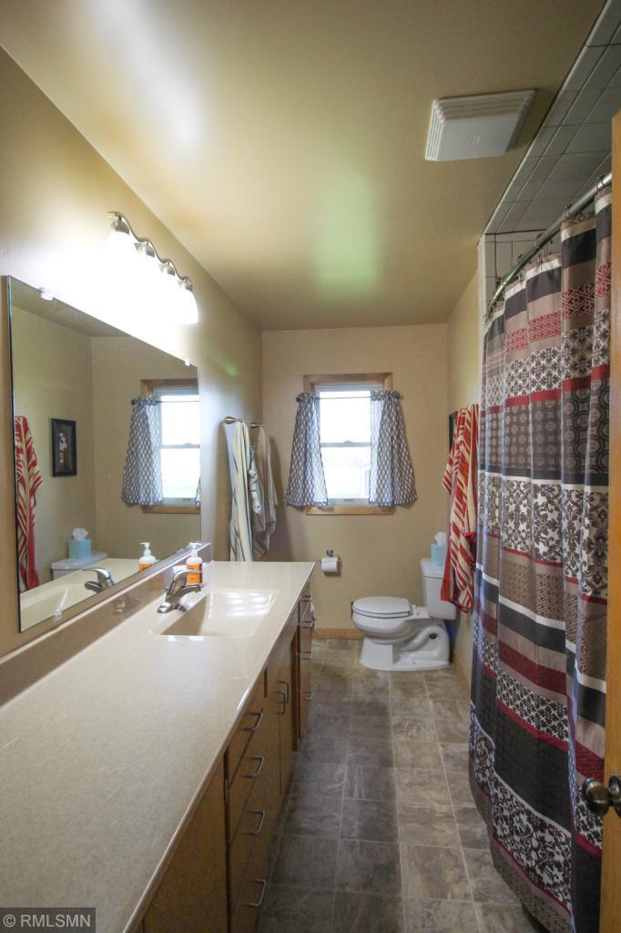 122 Henderson Road Arlington, MN 55307 - Photo 17 of 22