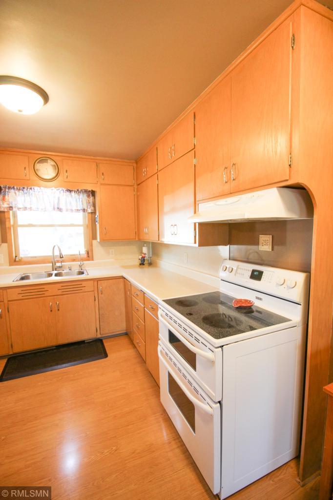 122 Henderson Road Arlington, MN 55307 - Photo 5 of 22