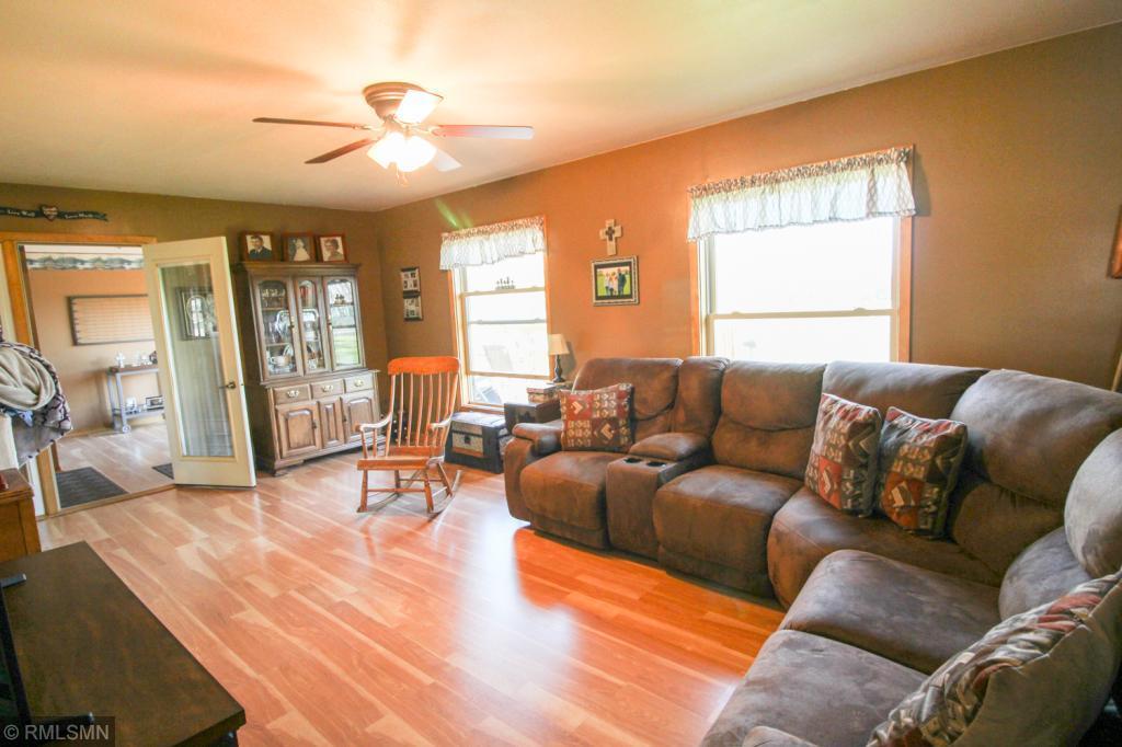 122 Henderson Road Arlington, MN 55307 - Photo 10 of 22