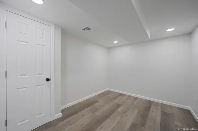 $749,999 | 20 Bowling Lane, Deer Park, NY 11729